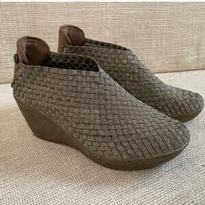BERNIE MEV Sexy Comfort Stretch Woven Wedge High Heels -Gold size 39 / 8.5 - 9